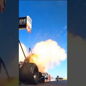 Massive Top Fuel Engine Explosion!!!